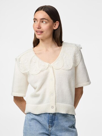 PIECES Cardigan i hvid: forside
