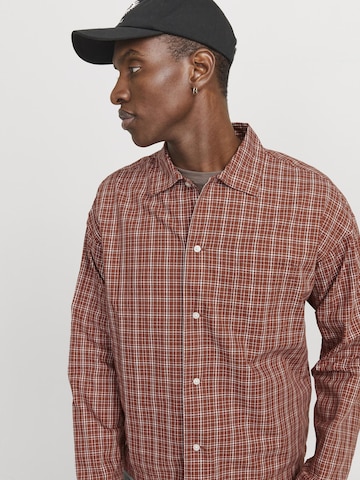 JACK & JONES Comfort fit Button Up Shirt in Brown