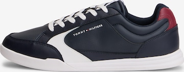 Baskets basses TOMMY HILFIGER en bleu : devant
