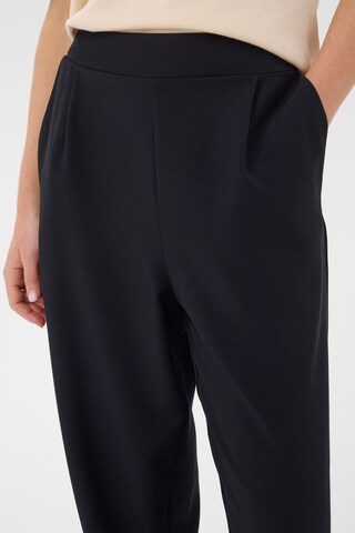 SAINT TROPEZ Loosefit Kalhoty se sklady v pase 'Celest' – modrá