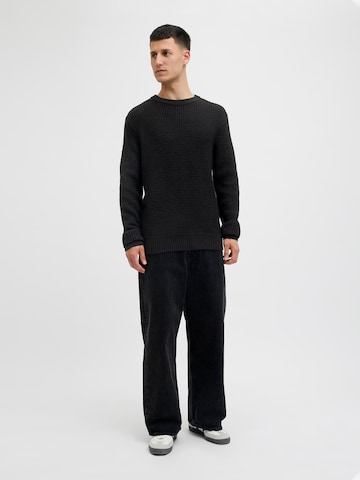 Pulover 'JJGLOBAL' de la JACK & JONES pe negru