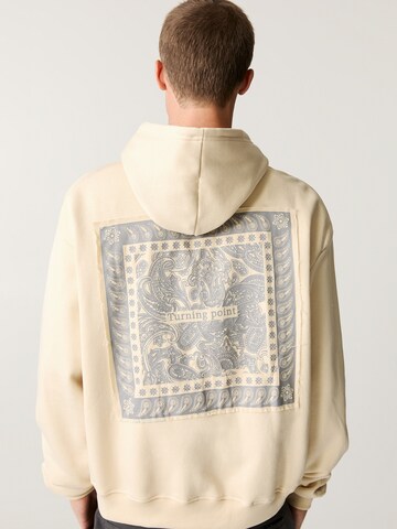 Pull&Bear Sweatshirt in Beige