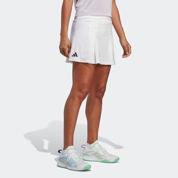 ADIDAS PERFORMANCE - Falda deportiva 'Club Pleated' en blanco: frente