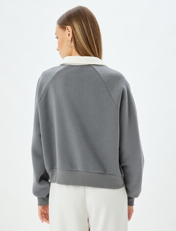 Koton Sweatshirt in Grijs