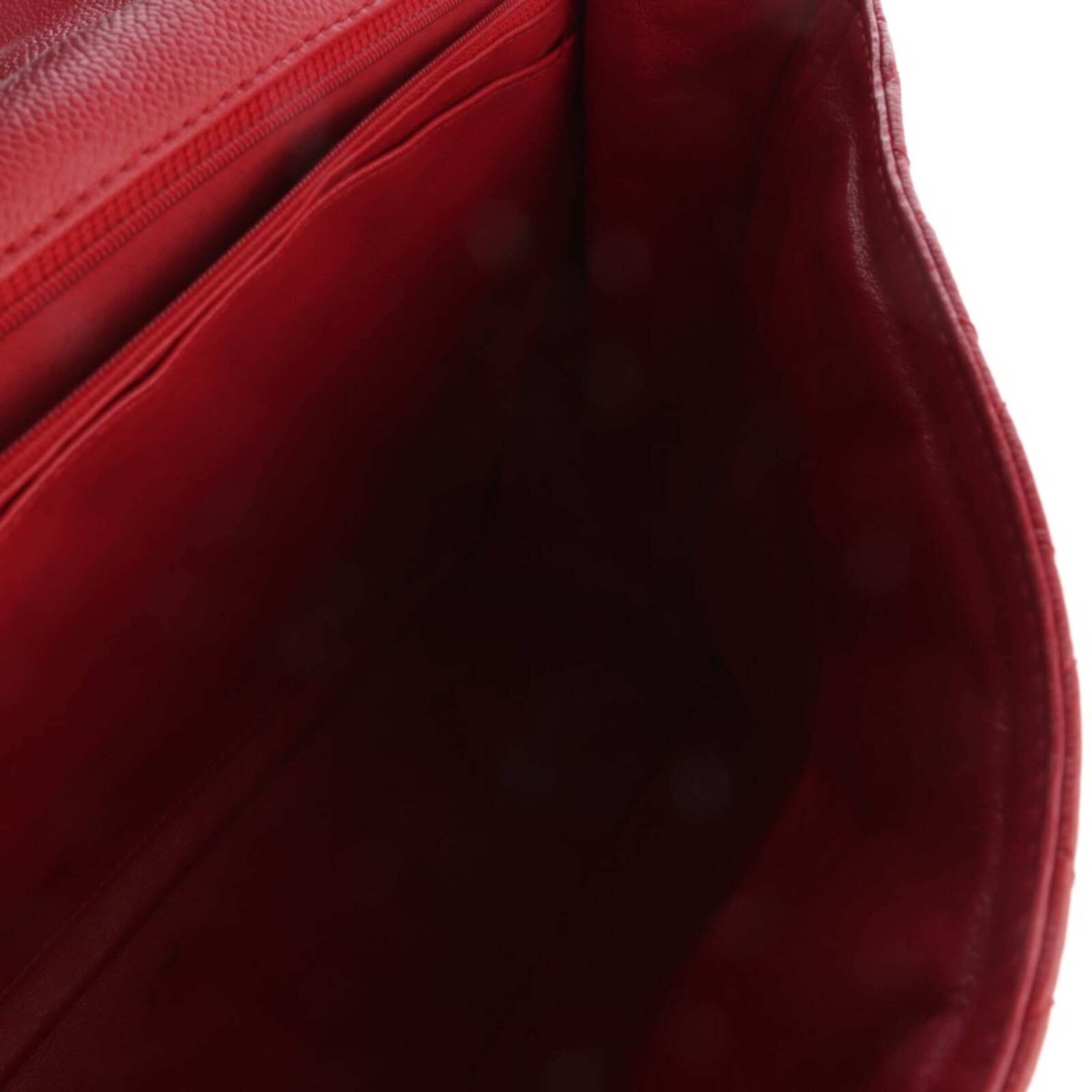 CHANEL Bag in One size in Red