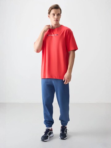 Tommy Life Shirt in Red