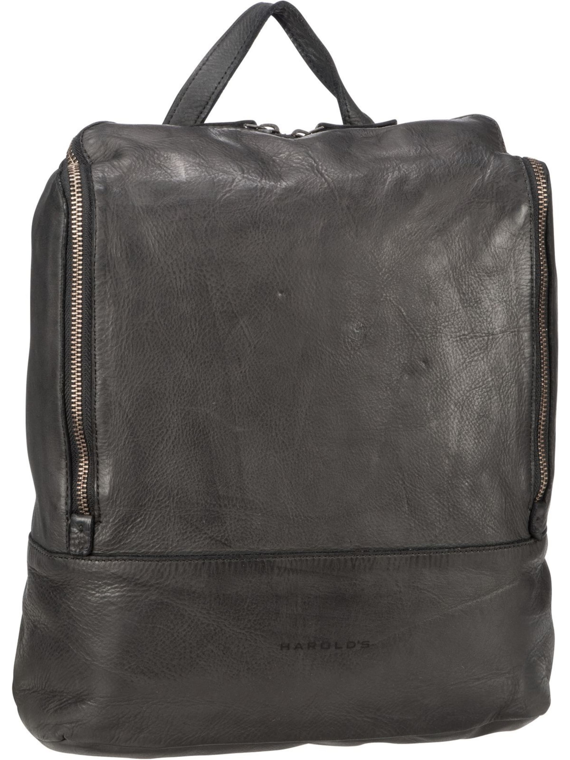 Harold's Backpack in Black: front