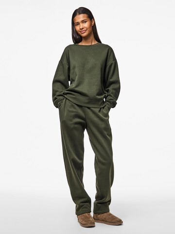PIECES Loose fit Trousers 'PCChilli' in Green