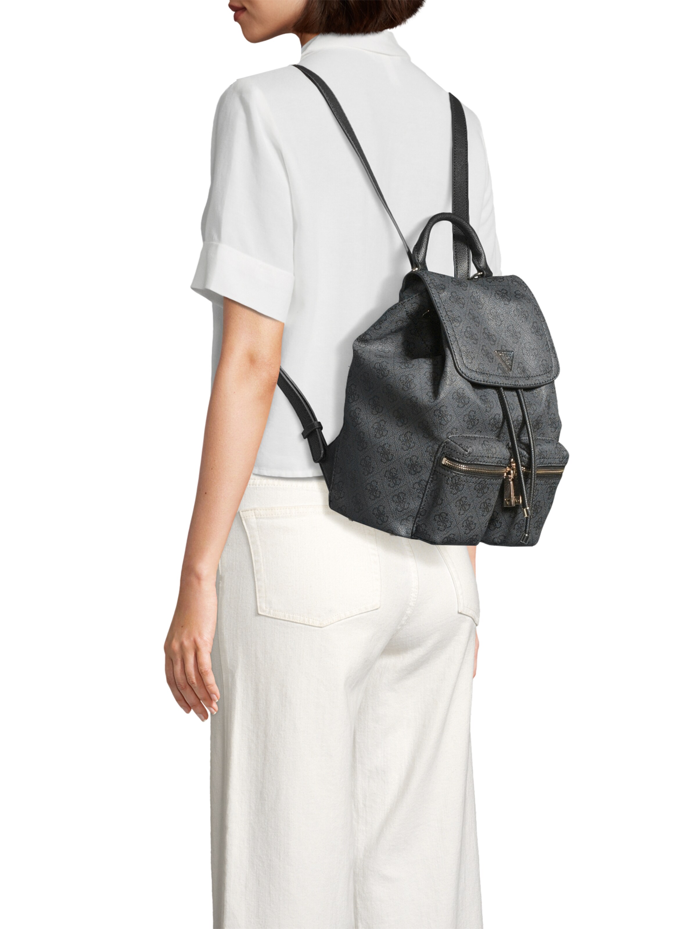 GUESS Рюкзак 'MANHATTAN II FLAP BACKPACK' в Черный: спереди