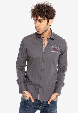 Redbridge Regular fit Button Up Shirt 'Pomona' in Grey: front