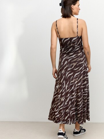 Next Kleid in Mischfarben