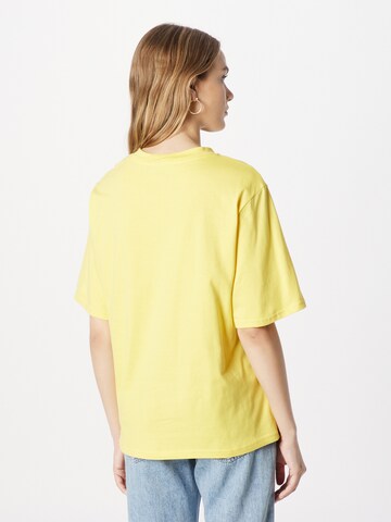 UNITED COLORS OF BENETTON T-Shirt in Gelb