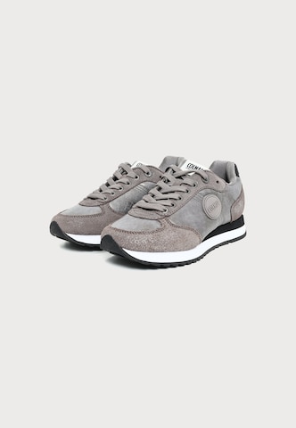 Sneaker low 'TRAVIS' de la Colmar pe gri