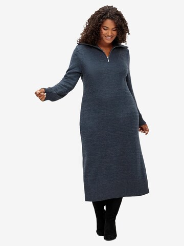 SHEEGO Knitted dress in Blue: front