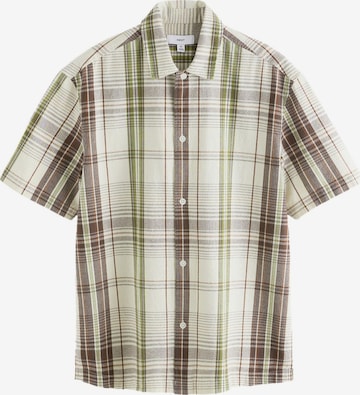 Next Regular Fit Paita värissä beige: etupuoli