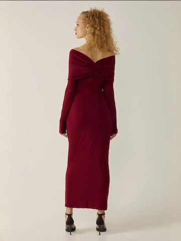 Hiccup - Vestido em vermelho