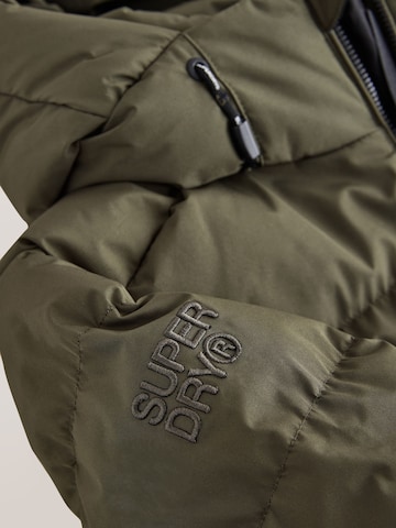 Superdry & Co Talvitakki värissä vihreä