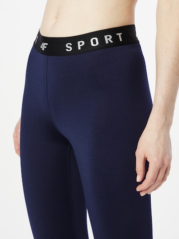 4F Skinny Sportovní kalhoty – modrá