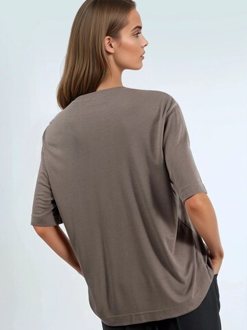 Busem - Camisa em castanho