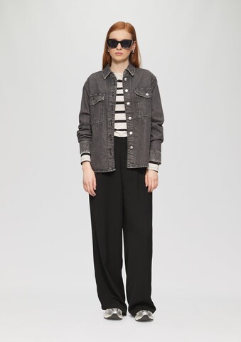 QS Wide leg Pleat-front trousers in Black