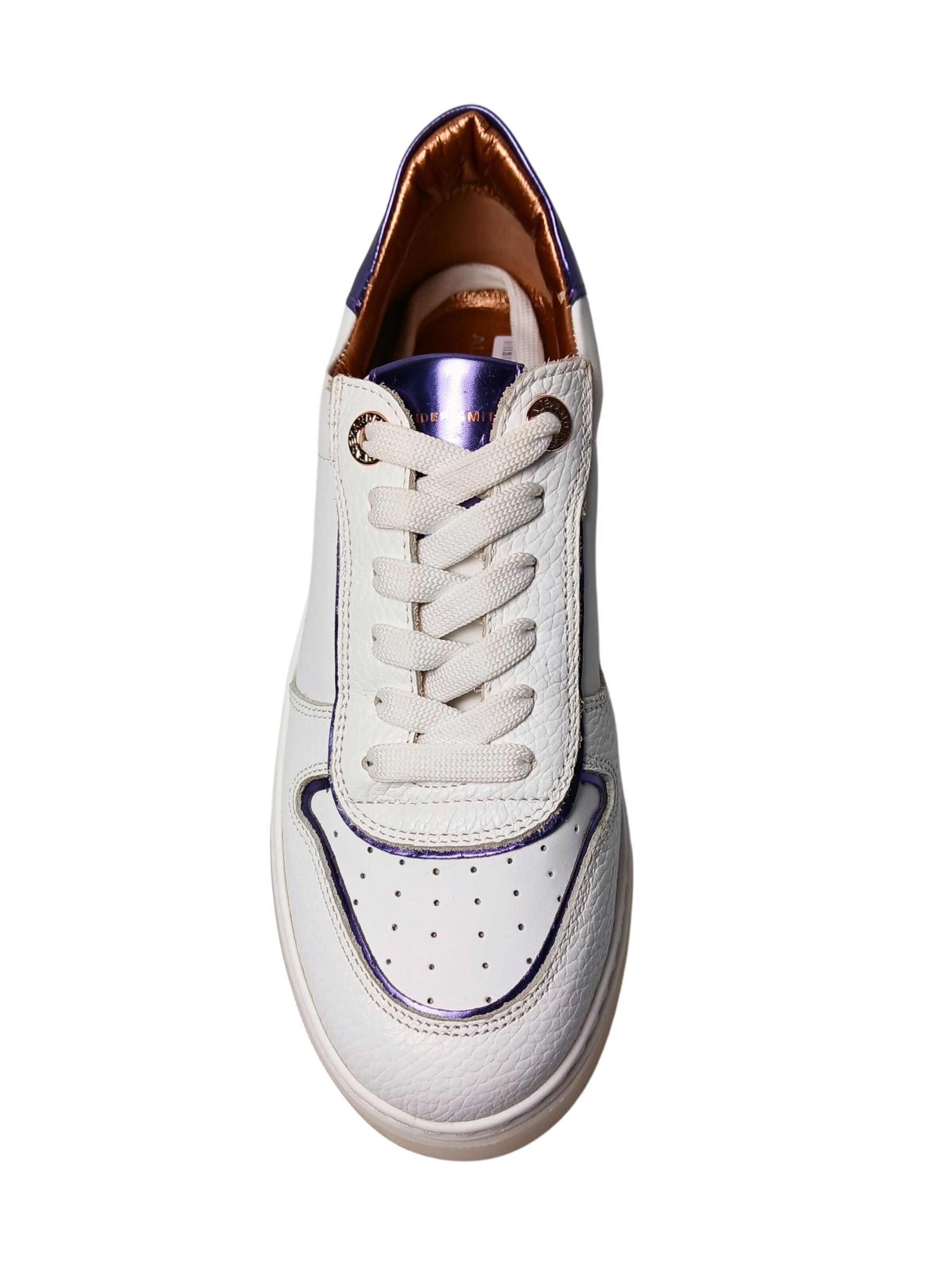 Sneaker bassa di Alexander Smith in bianco
