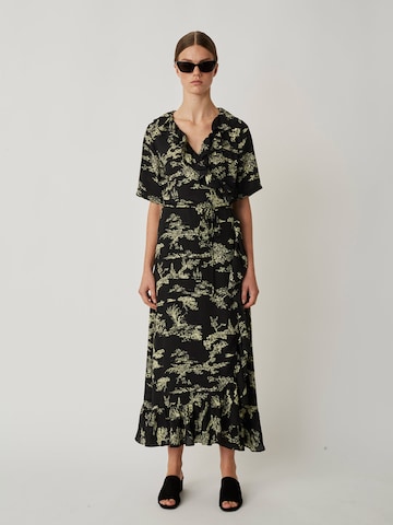 Robe 'Mako' JUST FEMALE en noir : devant