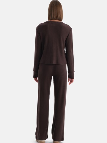 Dagi Tričko - Hnedá