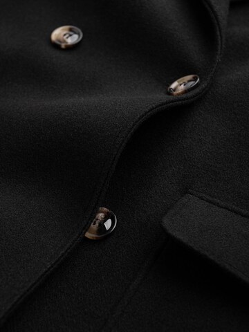 Ombre Mantel in Schwarz