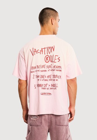 Another Cotton Lab Μπλουζάκι 'Vacation Rules' σε ροζ: μπροστά