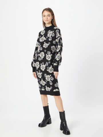 Monki Knitted dress in Black: front