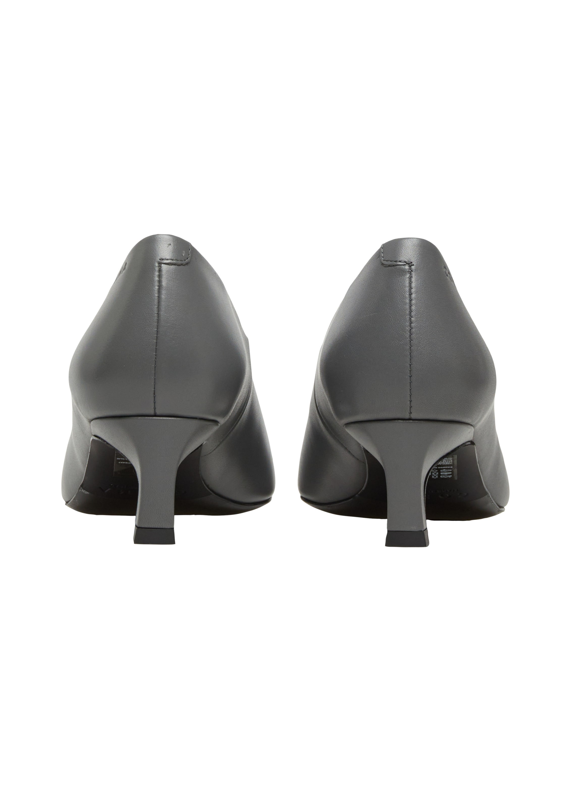 Escarpins COMMA en gris