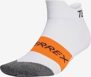 ADIDAS TERREX Athletic Socks in White: front