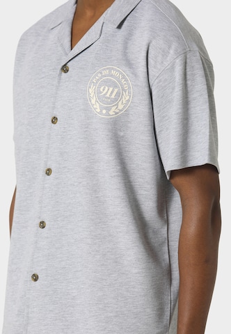 Pas De Monaco Klasický střih Košile 'CARERRA' – šedá