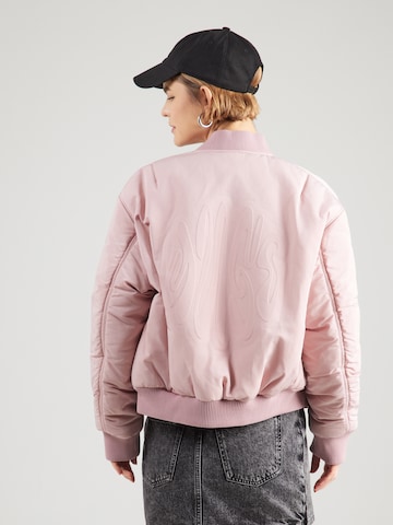 HUGO Φθινοπωρινό και ανοιξιάτικο μπουφάν 'Fiablo-1_B' σε ροζ: μπροστά
