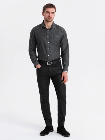 Coupe regular Chemise Ombre en noir