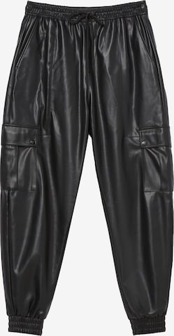 Bershka Tapered Cargo trousers in Black: front