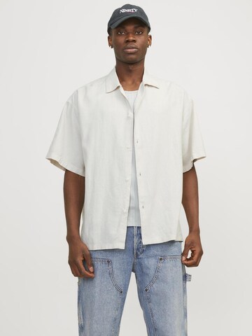 JACK & JONES - Ajuste confortable Camisa 'JORFaro' en beige: frente