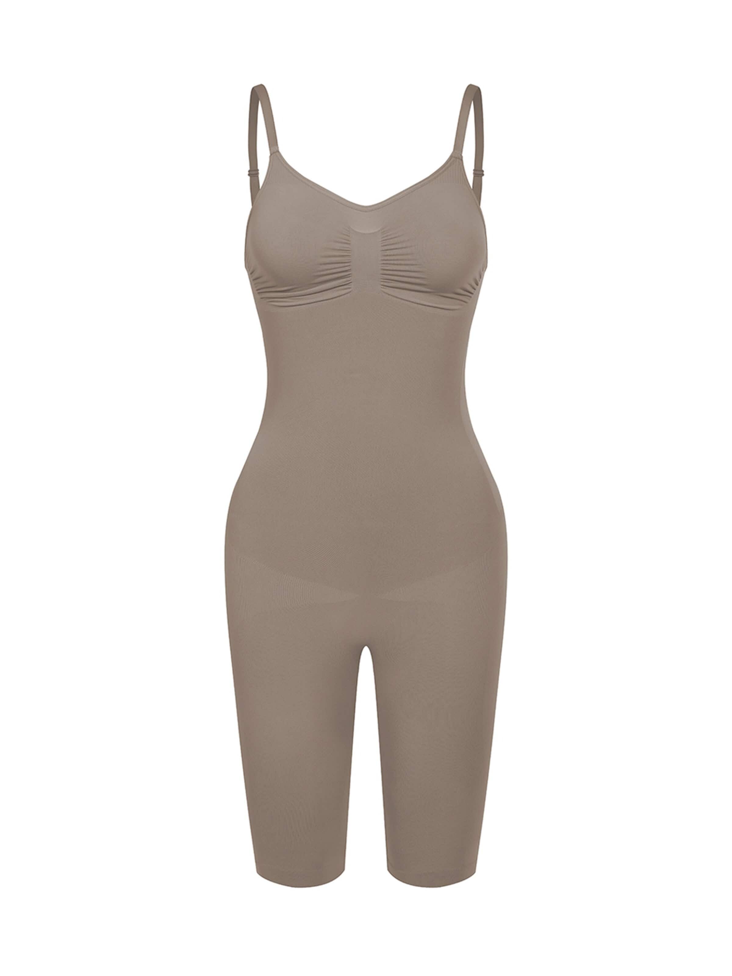 cfab (formerly creamy fabrics) - Body moldeador 'Bodysuit Sculpting Shapewear mit Shorts' en gris: frente