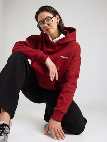 GUESS JEANS Свитшот 'AMERICAN TRAD' в Красный