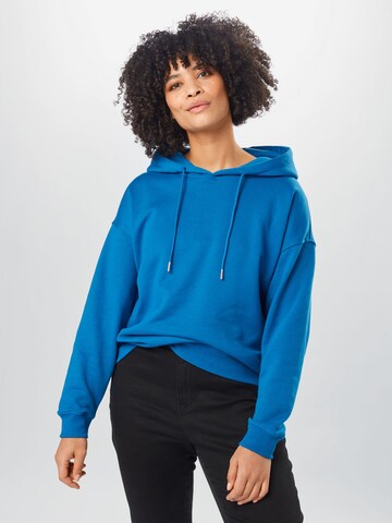 Urban Classics Sweatshirt in Blue: front