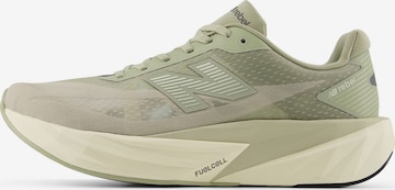 new balance Sneaker 'FuelCell Rebel v5' in Grün: Vorderseite