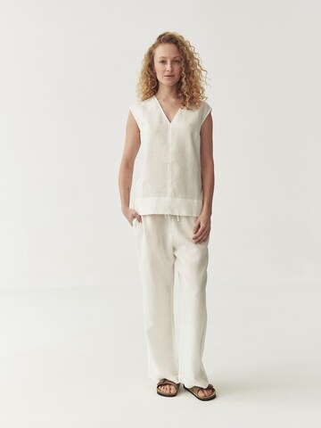 TATUUM - Blusa en blanco