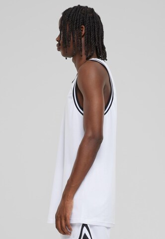 T-Shirt Urban Classics en blanc