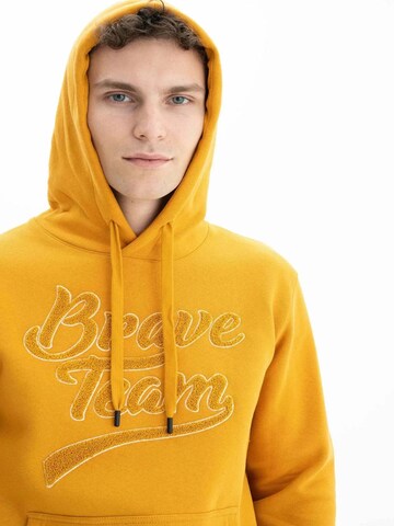 Arma Sweatshirt in Beige
