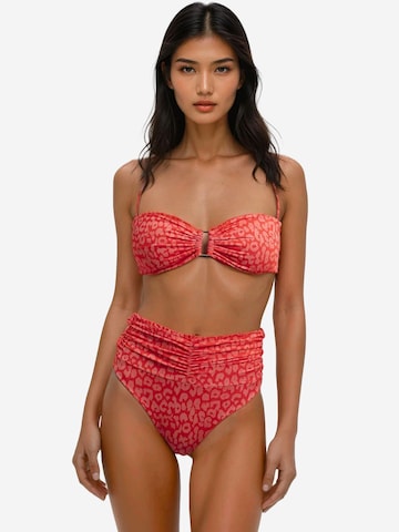 Fascia Bikini di Flavia Valentini in rosso: frontale