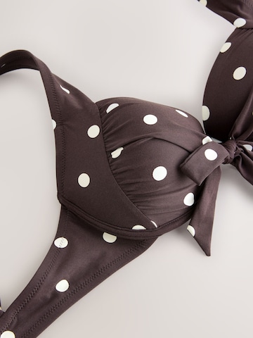 Next Bustier Bikinitop in Bruin