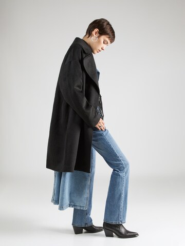 GUESS Between-seasons coat 'Patrizia' in Black