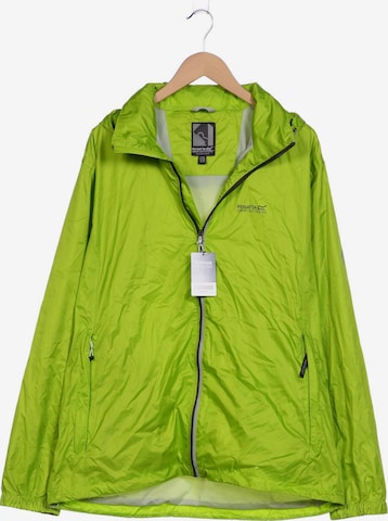 REGATTA Jacket & Coat in XXL in Green: front