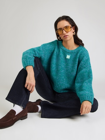AMERICAN VINTAGE Sweater 'East' in Blue: front