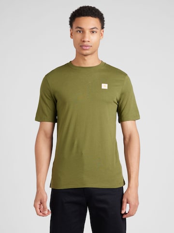 SCOTCH & SODA Μπλουζάκι 'Essential' σε πράσινο: μπροστά